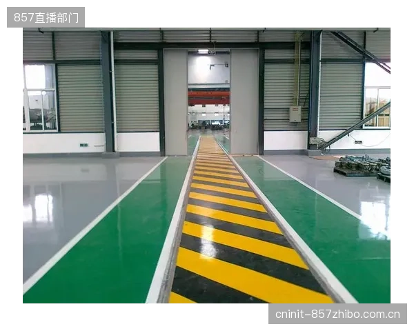 层层分包的恶果：从总包到地坪施工队，质量责任链的断裂是导致维修区地坪最终效果参差不齐的根本原因